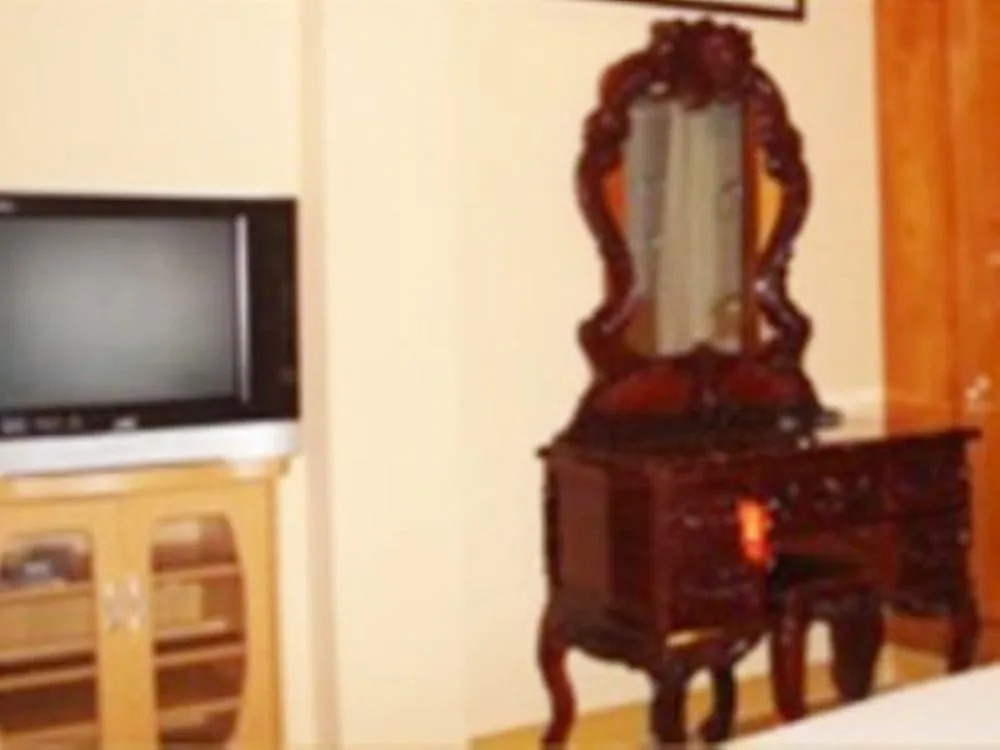 City Lux Hotel