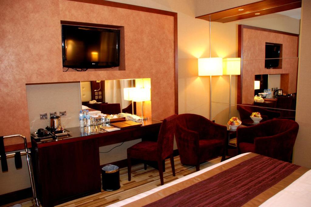 Monaco Hotel