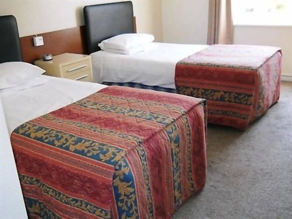 The Oakland Hotel