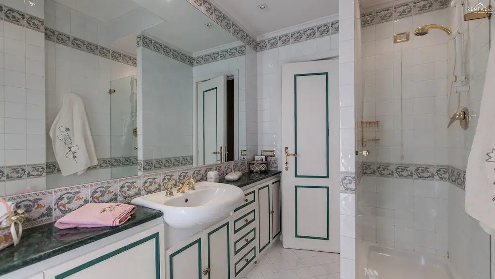 Rental in Rome Aurelia Montana Luxury Apartment