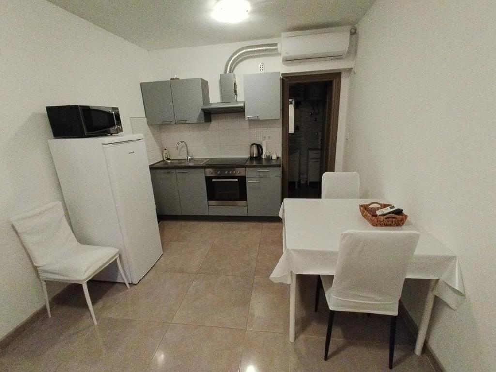 Apartment Tina