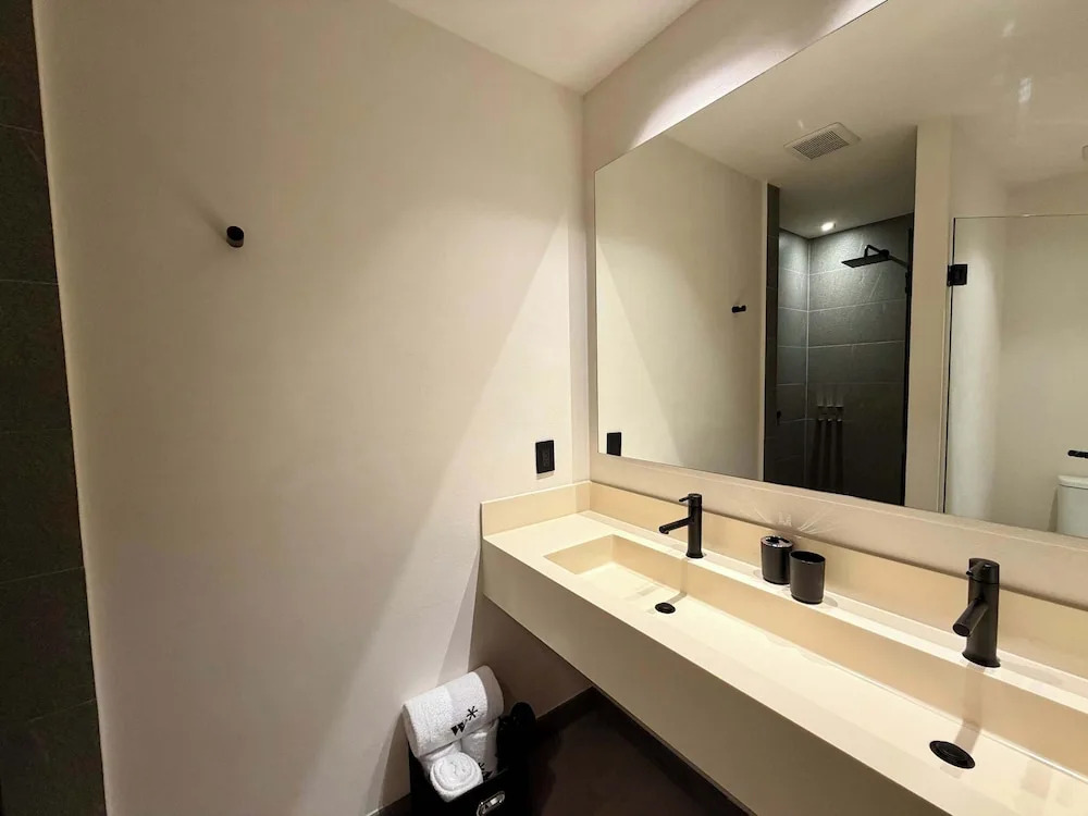 w Engaging 3BR w Balcony in Be Grand del Valle