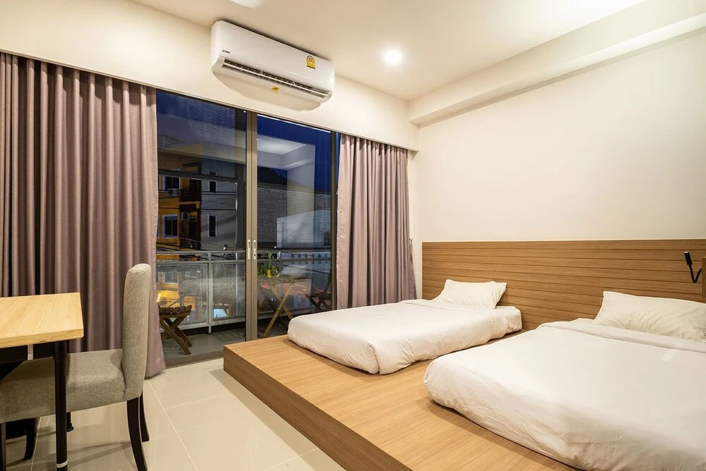 Stay@kata Poshtel