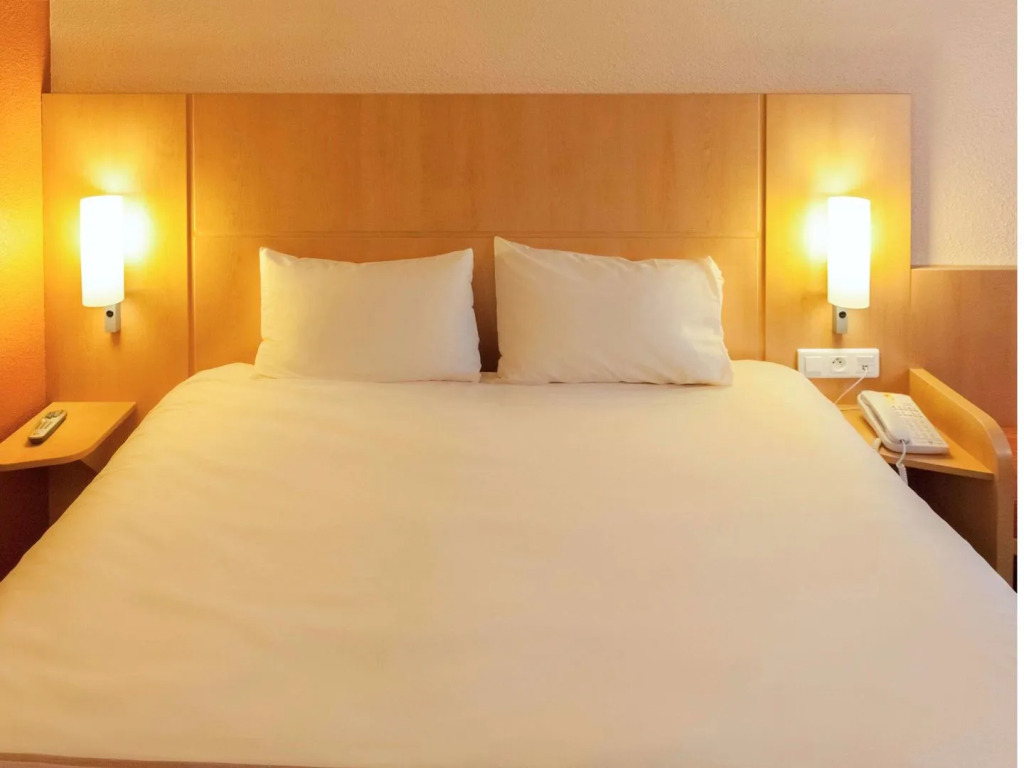 ibis Alençon