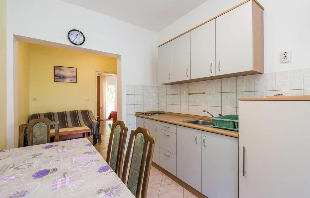 Beautiful Home in Kampor With Wifi and 2 Bedrooms