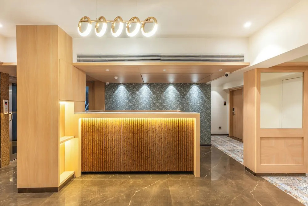 Hotel Supreme Comforts - Mumbai Airport