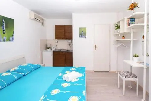 Apartments Olive Tree
