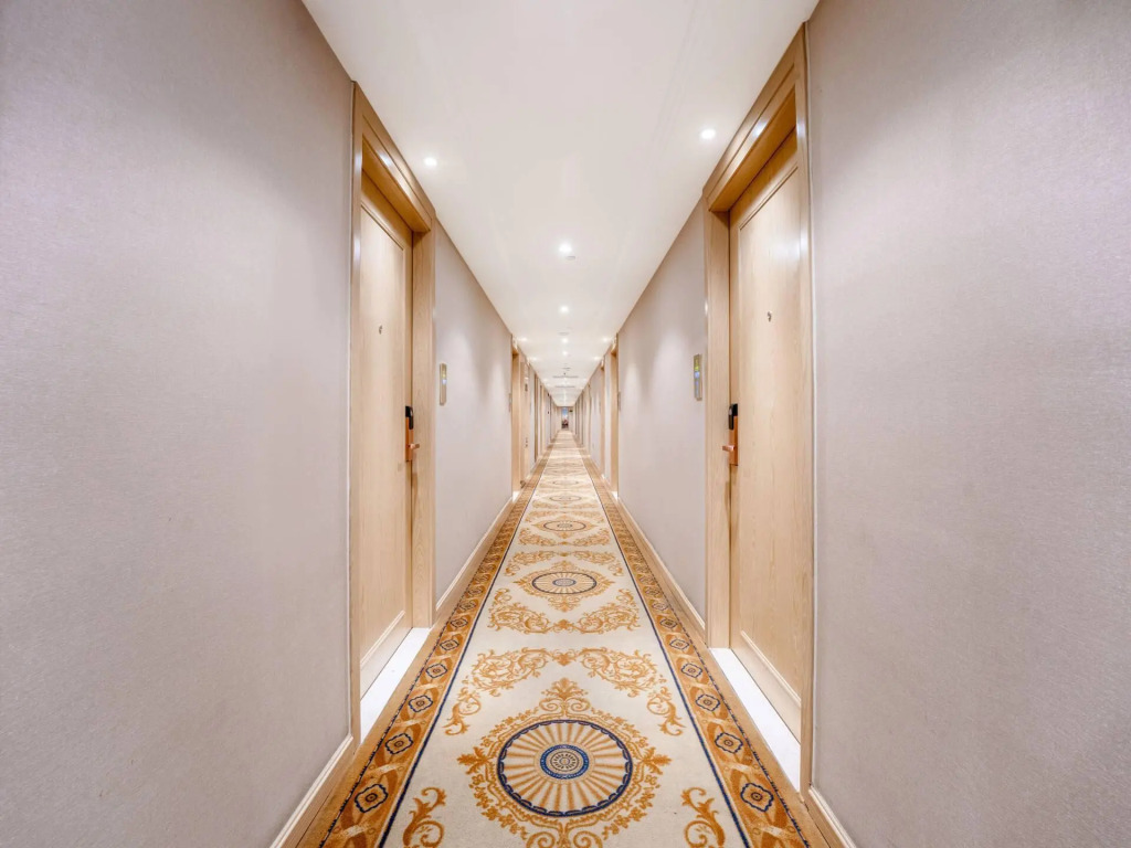 Vienna International Hotel（Jinfang Subway Station, East Railway Station, Hangzhou）