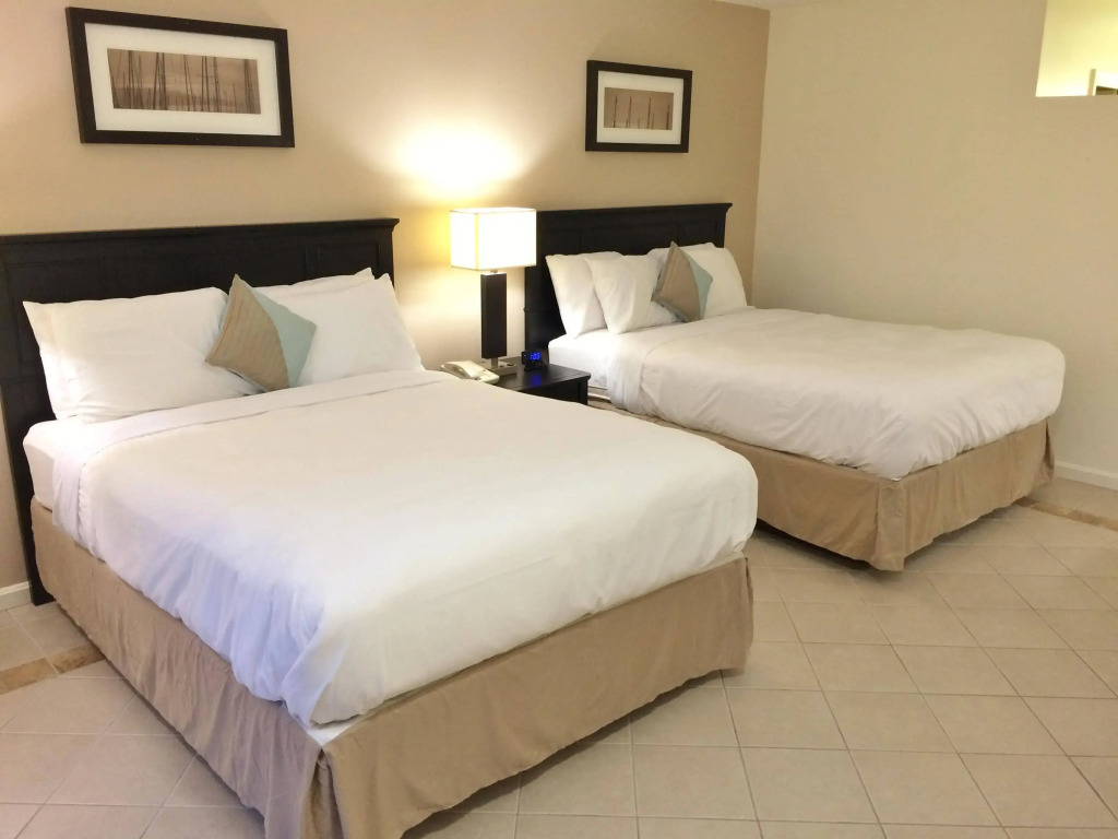 Ogunquit River Inn & Suites