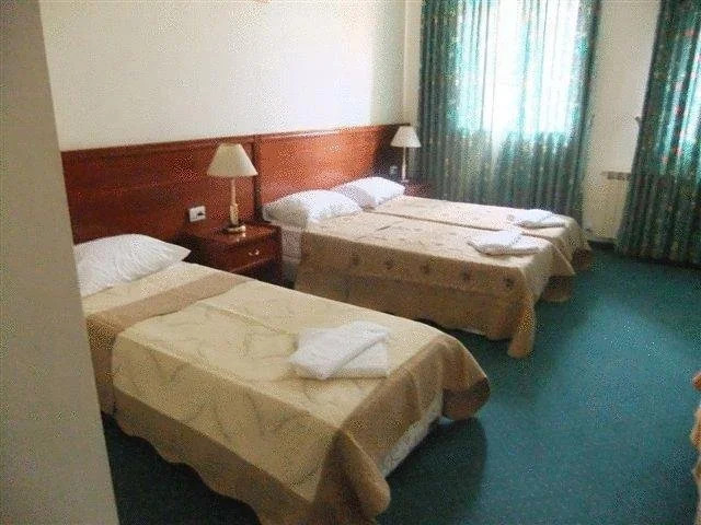 Rosary Sister Guest House Ein Karem