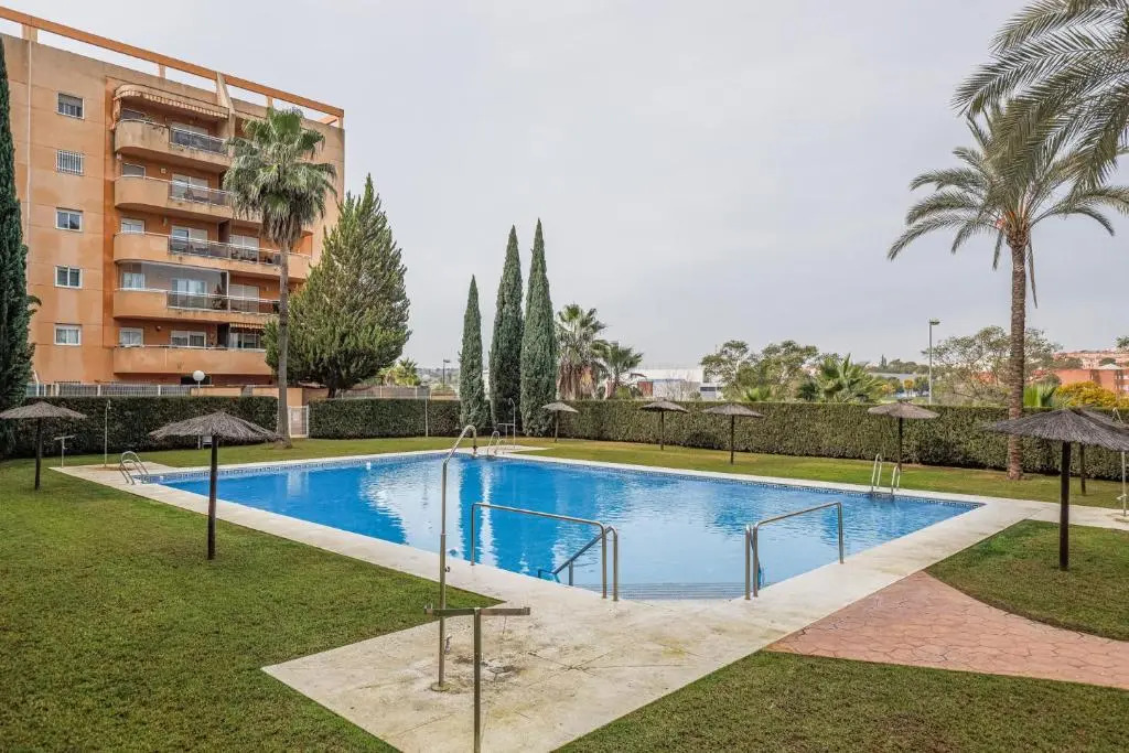 Sensacional Apt 2 Hab 2 Baños 4 Pax Aljarafe Metro