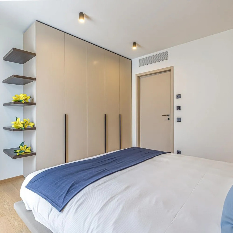 Icon H 501 Suite Business