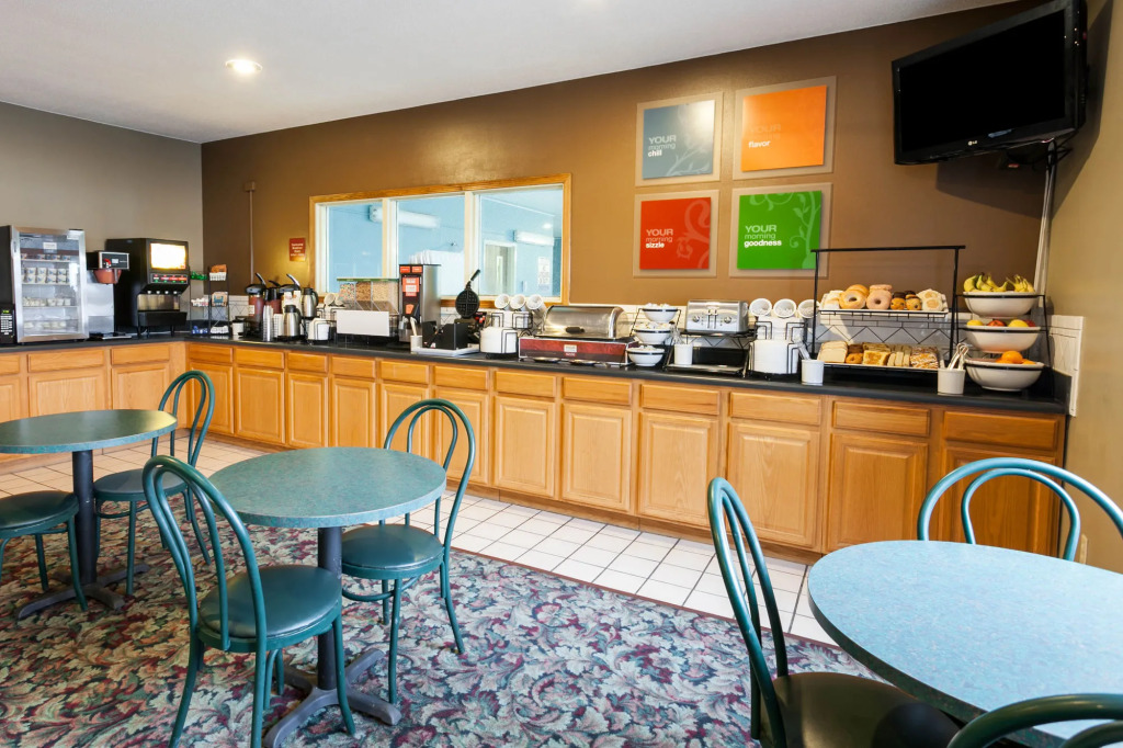 Comfort Inn Muscatine near Hwy 61