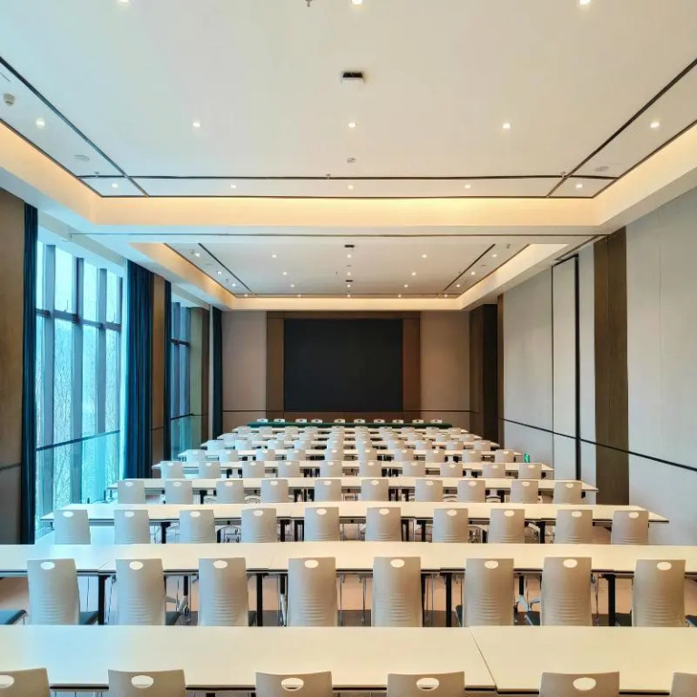 Blossom Hill Hotel Bazhong Enyang