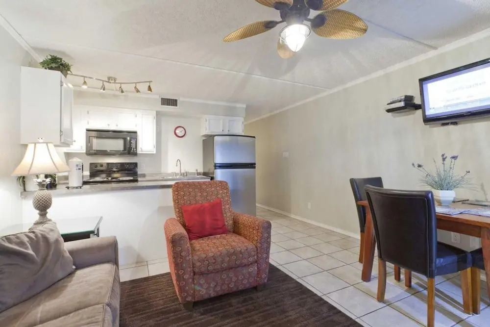 Florence I Condominium 507
