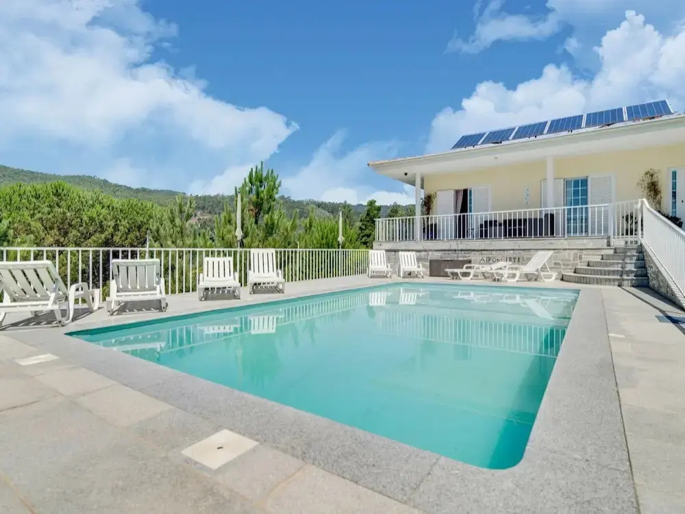 Upscale Villa With Swimming Pool and Terrace