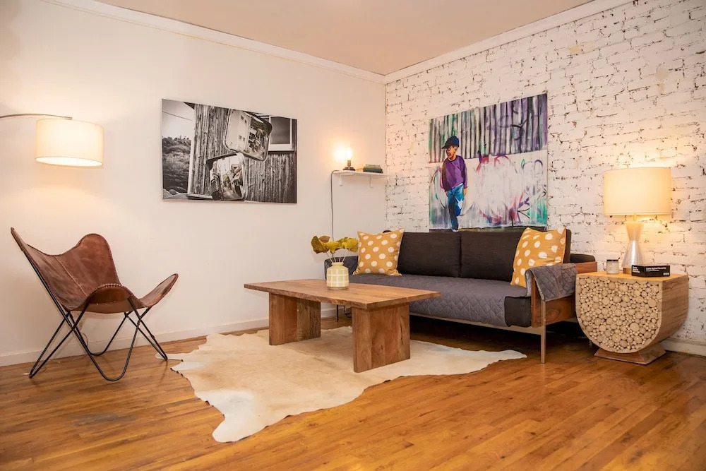 Sunny Fully Furnished Studio in Chelsea