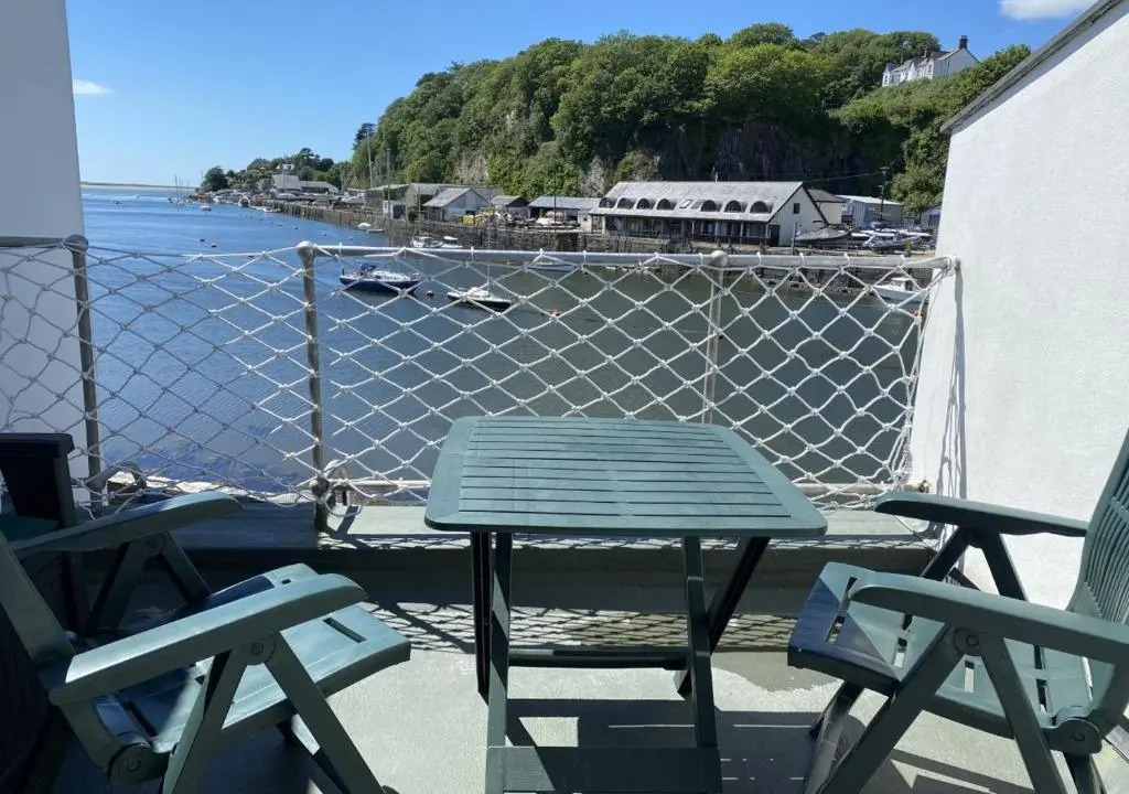 50 South Snowdon Wharf