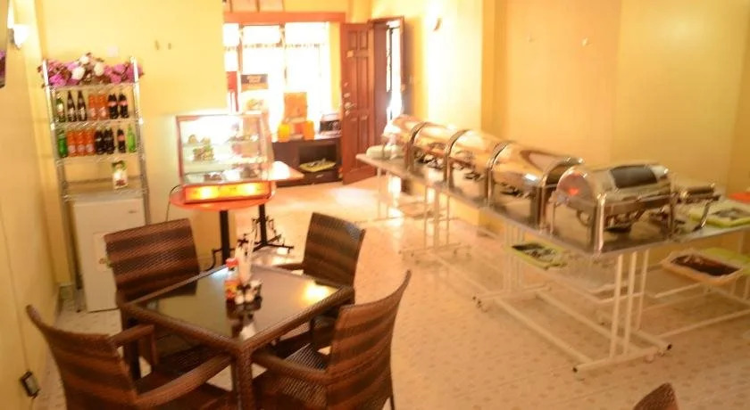 Upperhill Blueberry Hotel