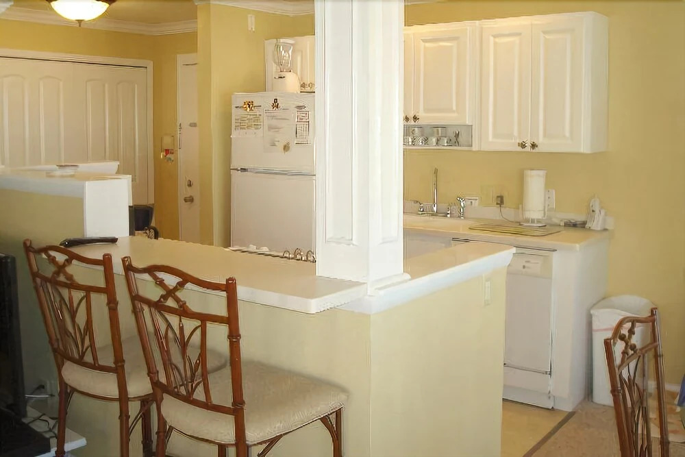 Waters Edge 110N Condo