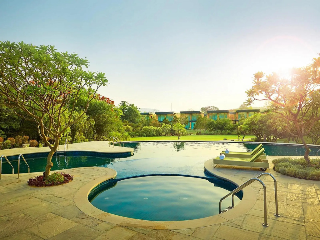 Taj Damdama Lake Resort & Spa, Gurugram