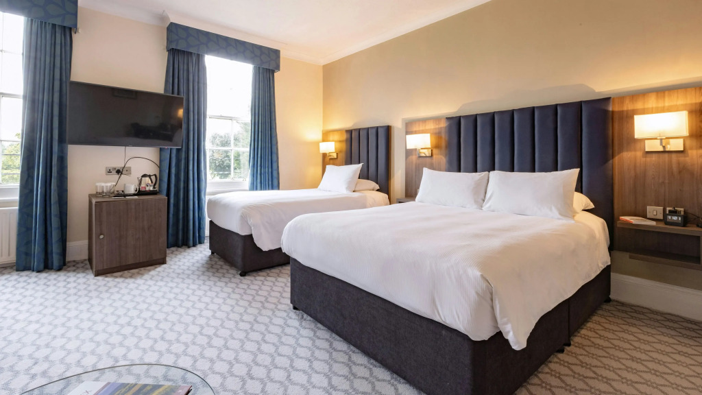 Avisford Park Hotel