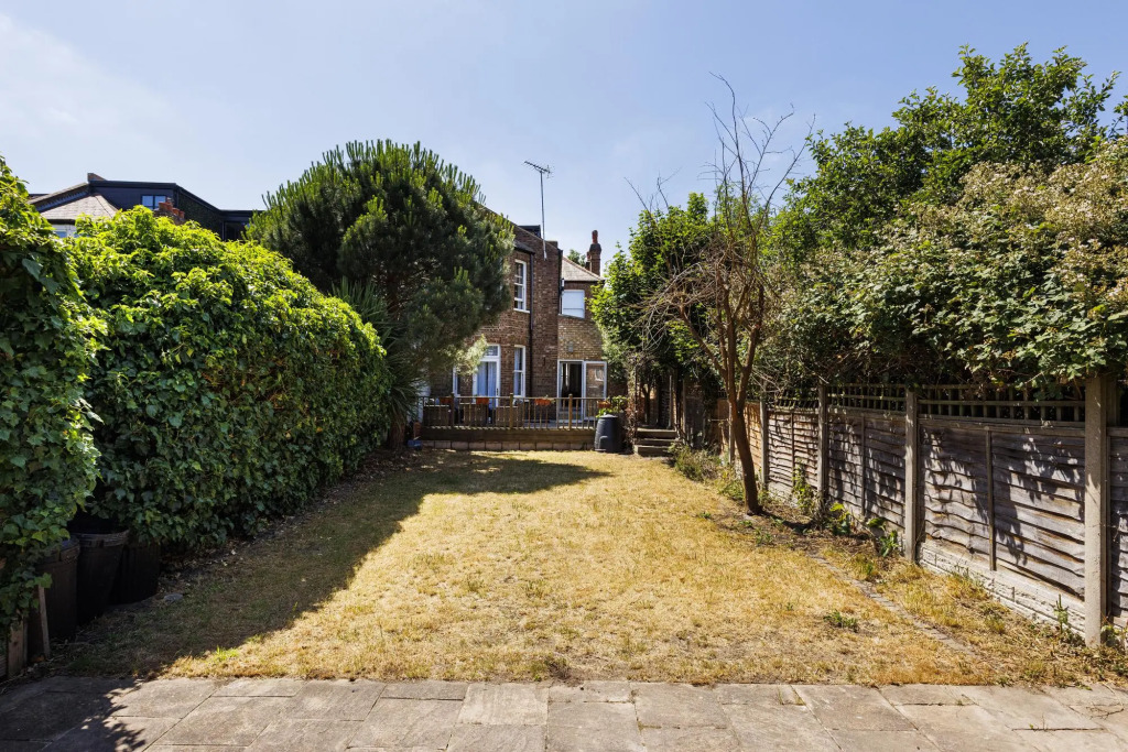 London House Sleeps 12 Free Parking Wifi