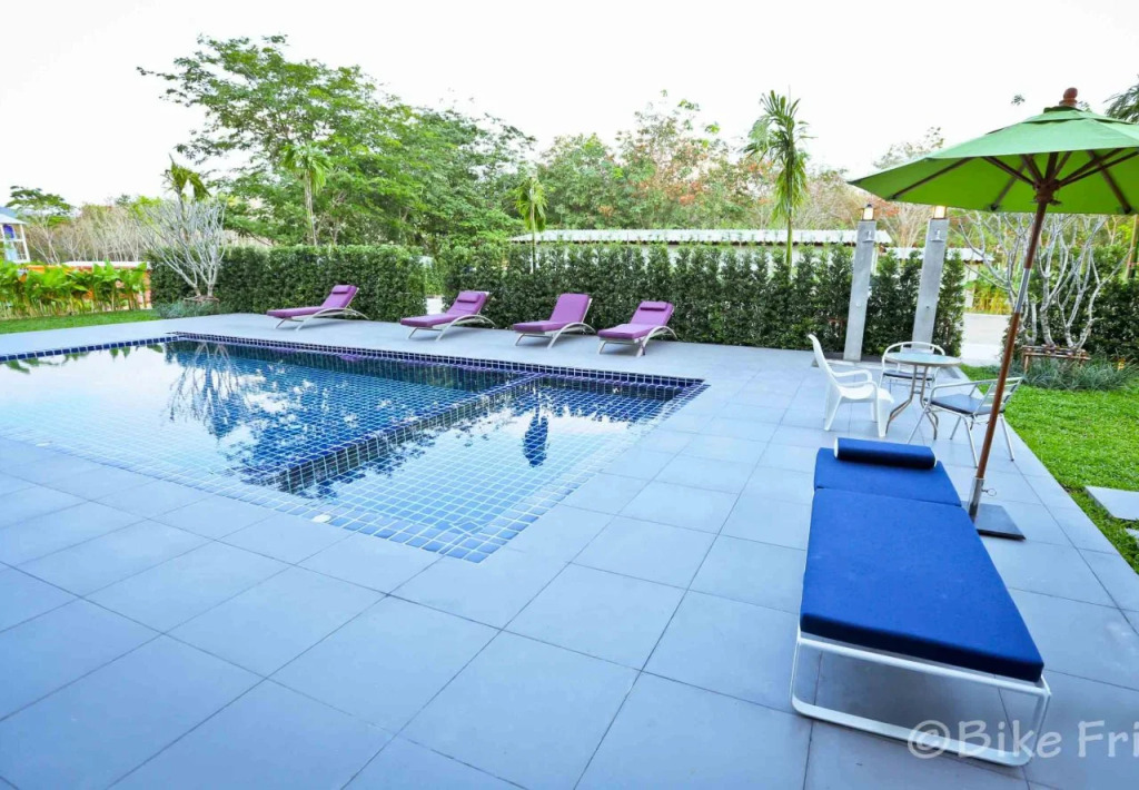 S4 Nai Yang Beach