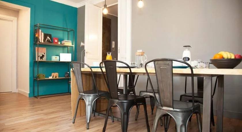 B&B Leitmotiv