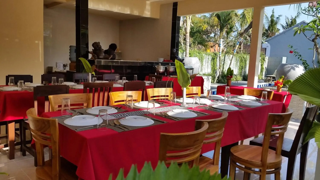 Palm Bamboo Hotel