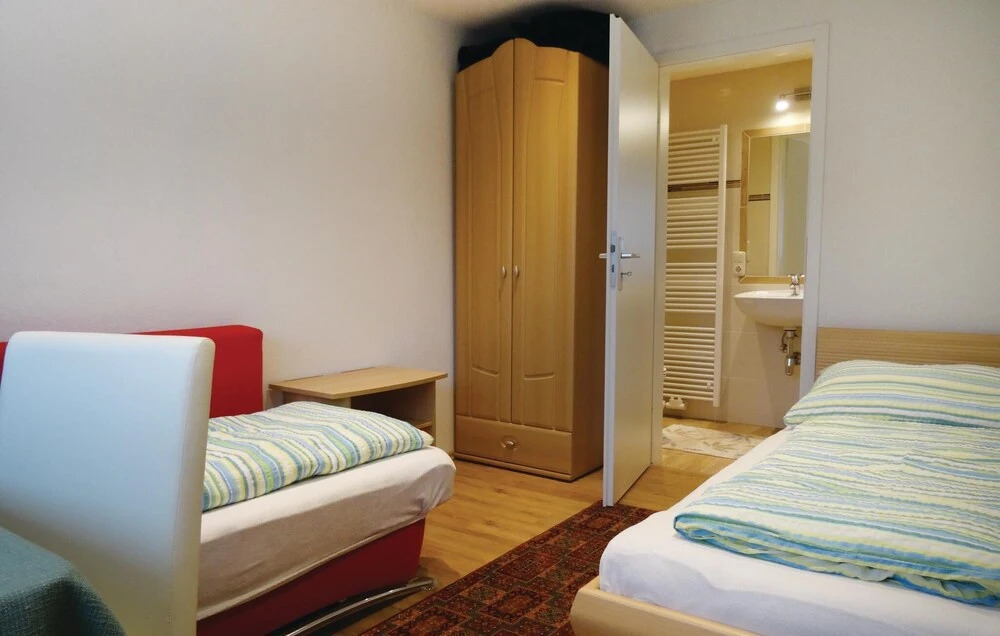 Stunning Apartment in Holzgau With 7 Bedrooms and Wifi
