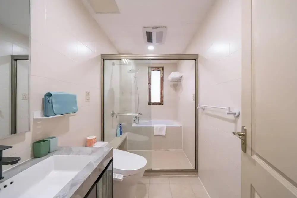 Tyms Modern 1BR APT  Garden