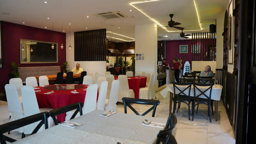 Serapi Hotel