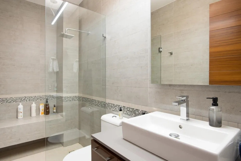 Loft 268-404 Ocean Views Spacious Balcony Rooftop Pool