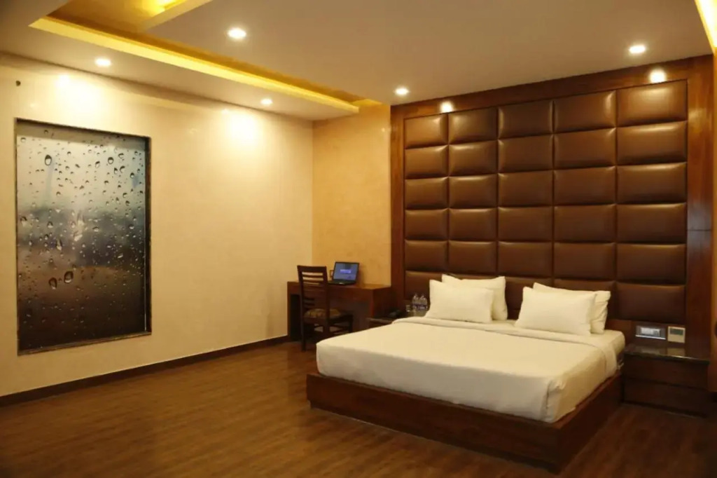 Hotel Newyork Plaza Una