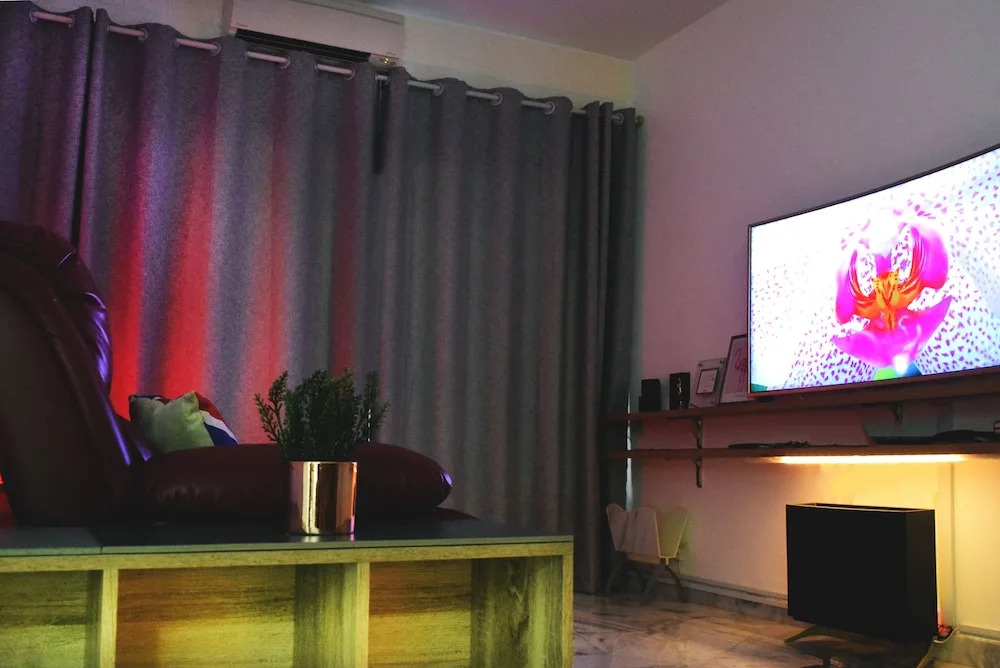 Penang 3BR Near Airport Smart Apartment