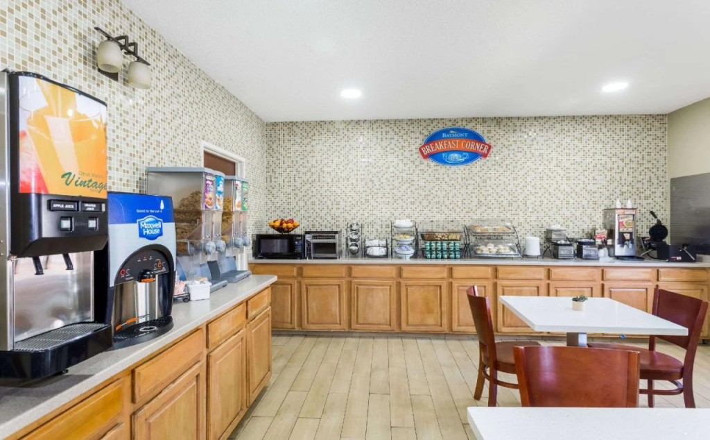 Baymont by Wyndham Savannah/Garden City