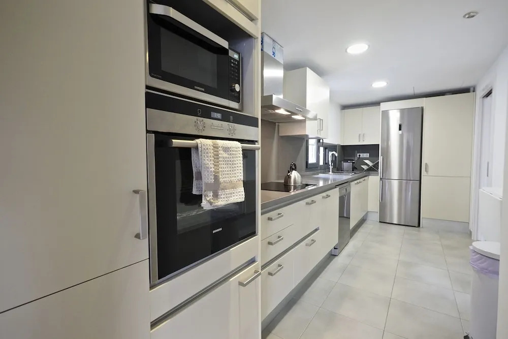 Les Corts Exclusive Apartments by Olala Homes