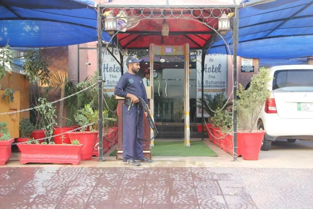 Hotel The Leschanze