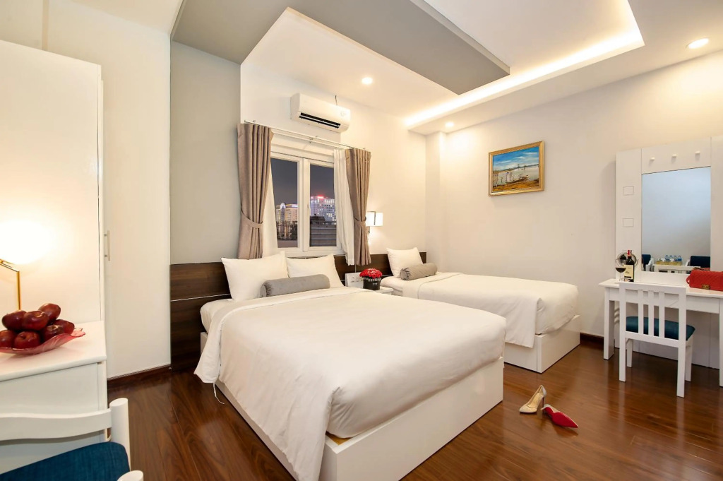 Adora Hotel