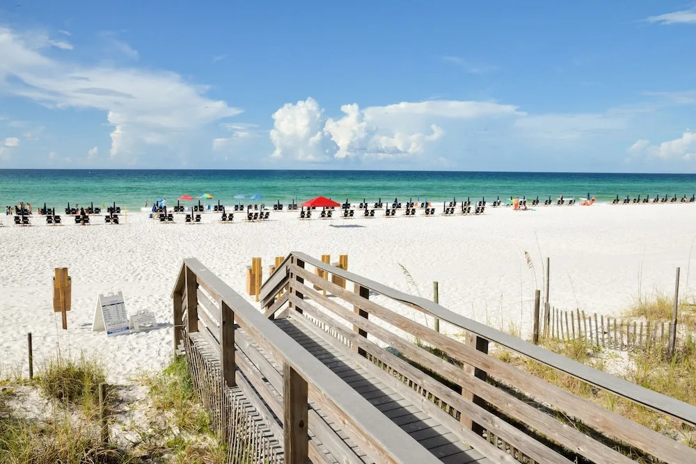 New Listing! Golf & Beach Luxury At Sandestin® 2 Bedroom Condo