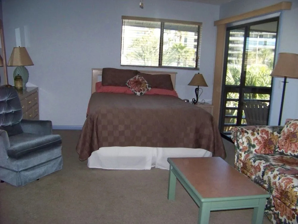 Sea Woods 1bdrm Condo 274