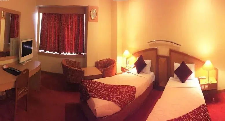 Hotel Pars Shiraz
