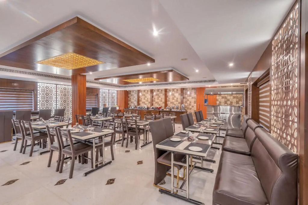 Hotel Ragavendra Residency