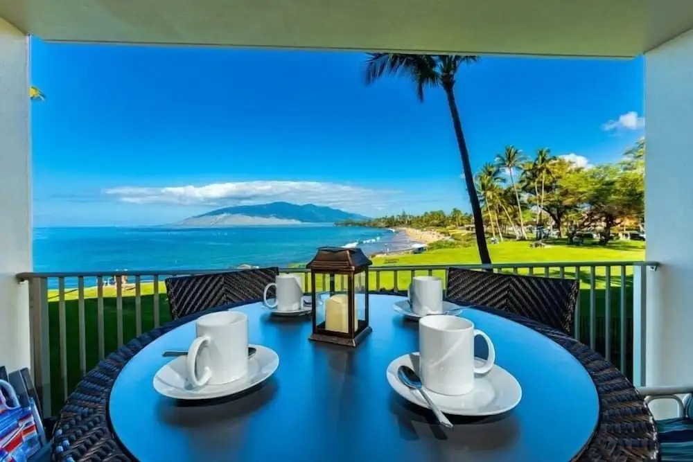 Royal Mauian, #205 2 Bedroom Condo by RedAwning