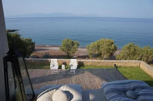 Almyra Kythera