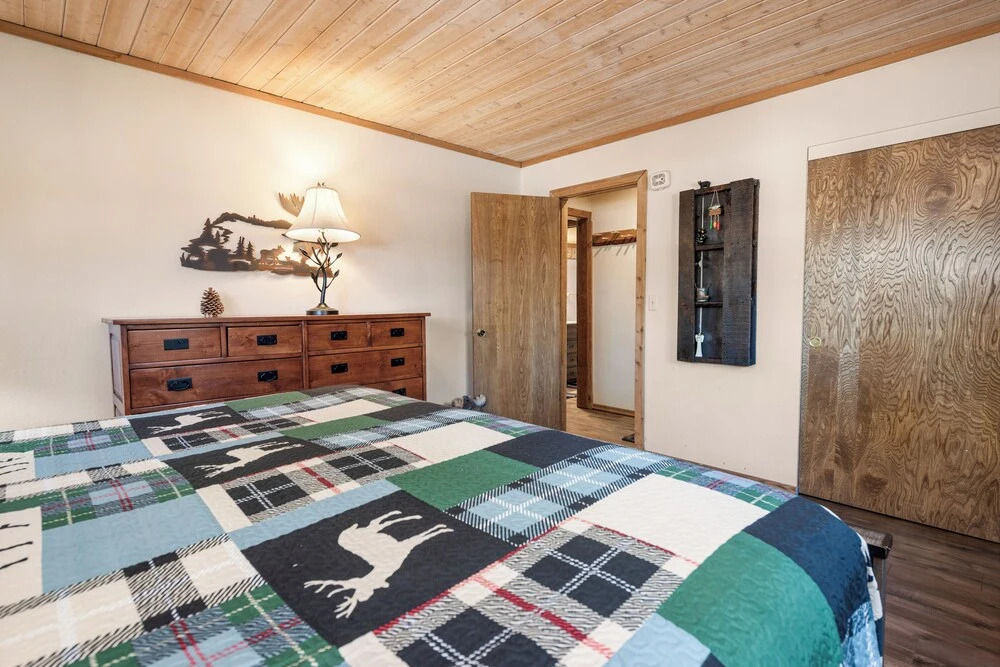 Summit Mountain Lodge