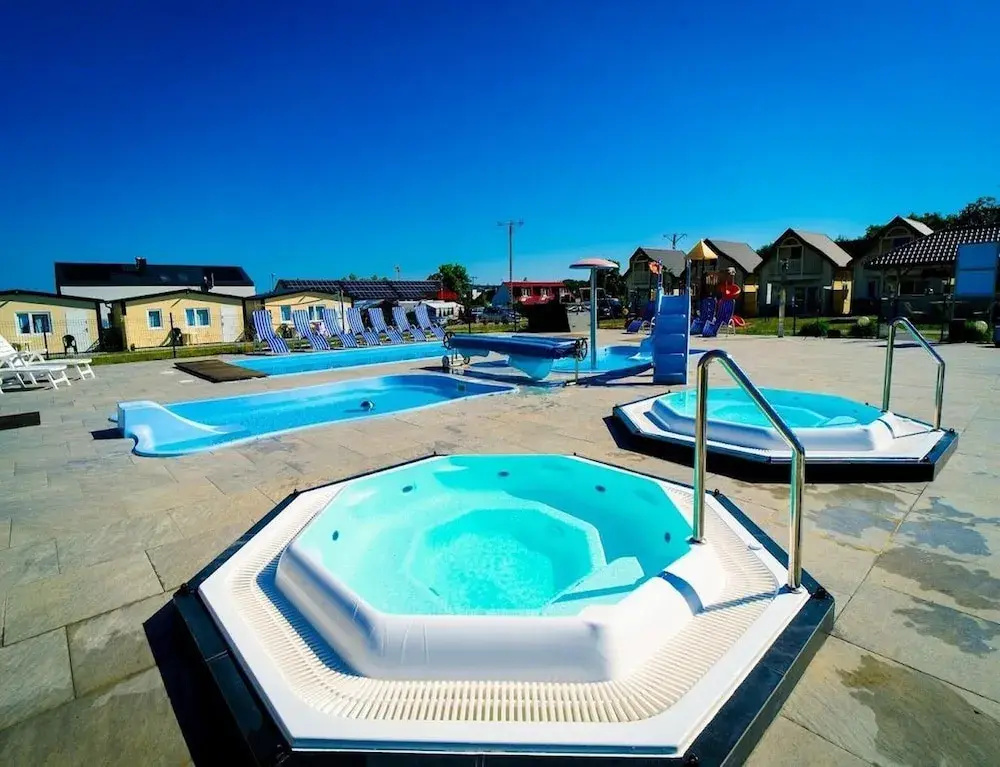 Single-story Holiday Home, Pool, Sauna, Whirlpool