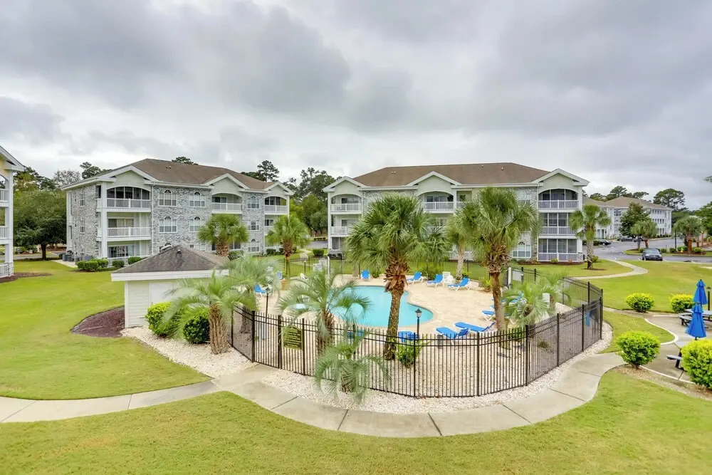 < 2 Mi to Coast: Condo w/ Pool in Myrtle Beach