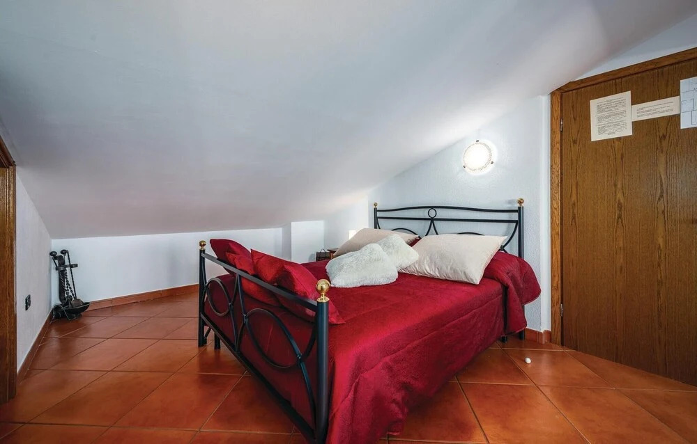 Awesome Apartment in Rovinj With 1 Bedrooms, Wifi and Outdoor Swimming Pool